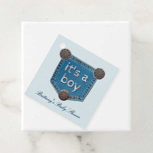 Étiquettes Cadeau Blue Jean Denim C'est un Baby shower garçon (En situation)