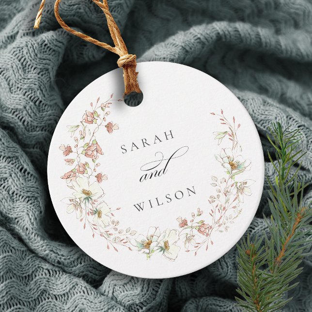 Étiquettes Cadeau Blush White Rustic Meadow Floral Wreath Mariage (Créateur téléchargé)