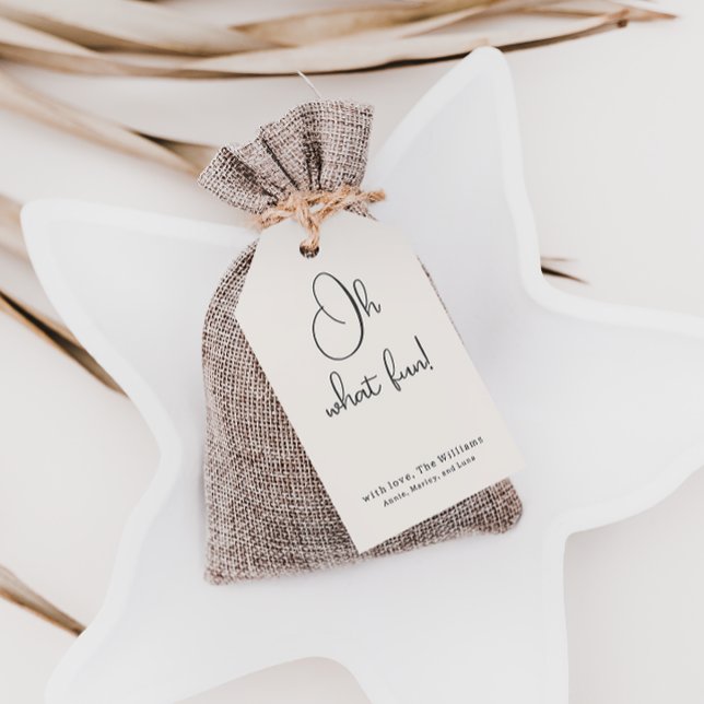 Étiquettes-cadeau Boho Beige Oh Quelle Famille Amusante (Créateur téléchargé)