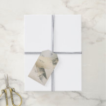 Brosse moderne frappe l'or sur l'épinette verte