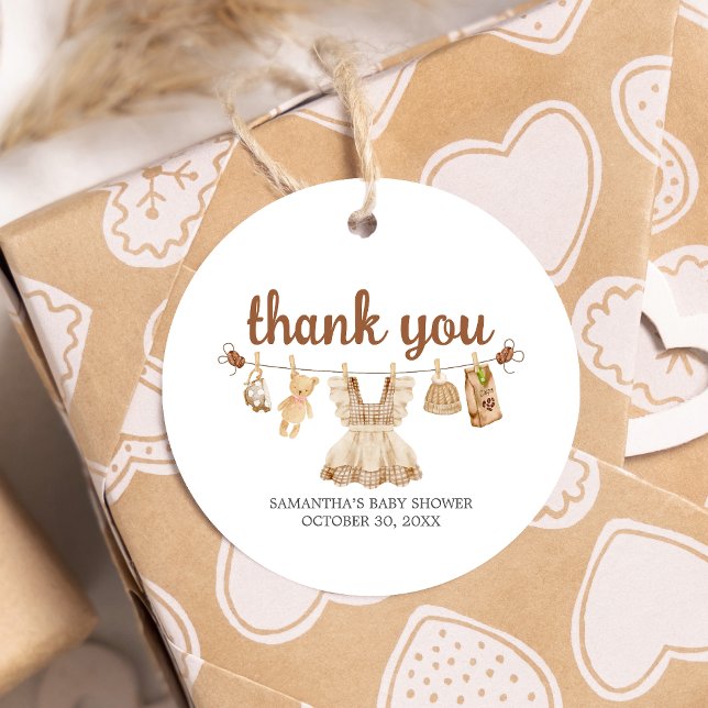 Étiquettes Cadeau Brûler le Baby shower de café rond (Coffee Little Bean Clothesline Baby Shower Favor Tags)