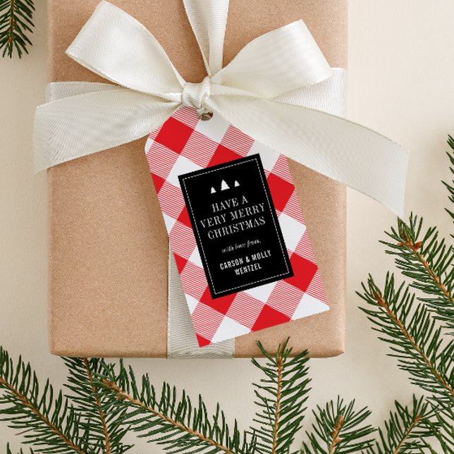 Étiquettes-cadeau Buffle rouge et blanc douillette Noël (black and red buffalo plaid winter Christmas gift tag with custom text and three tree graphics)