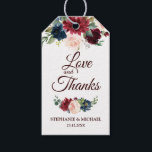 Étiquettes-cadeau Burgundy Red Navy Floral Rustic Boho tag cadeau<br><div class="desc">Aquarelle Bourgogne Rouge Marine Florale Rustique Boho Mariage tag cadeau. Parfait pour un mariage de automne. Le design comprend un bouquet époustouflant de bordeaux / Marsala, pêche, fleurs marines / roses avec feuilles assortis. S'il vous plaît trouver d'autres modèles et variantes dans mon magasin "blissweddingpaperie". N'hésitez pas à me contacter...</div>