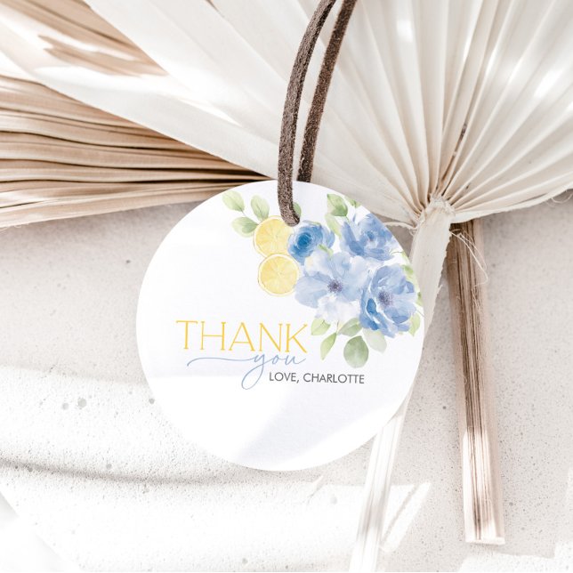 Étiquettes Cadeau Cadeau principal de la fête de mariage bleu jaune (She found her main squeeze! Blue floral citrus Bridal Shower Favor Tags)