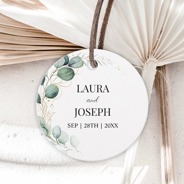 Étiquettes Cadeau Cadeaux de mariage rustiques dorés de verdure mode (Modern greenery gold rustic favor tags add charm and a personal touch to wedding gifts)