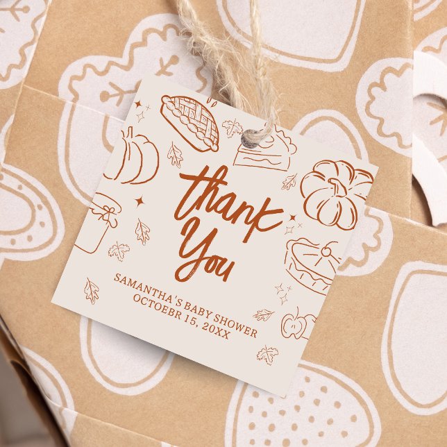 Étiquettes Cadeau Carré de Baby shower d'automne Little Cutie Pie (Hand Drawn Little Cutie Pie Baby Shower Favor Tags )