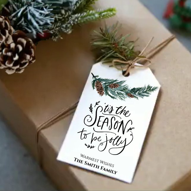 Étiquettes-cadeau C'Est La Saison D'Être Jolly | Cône de pin aquarel (Créateur téléchargé)