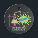 Étiquettes Cadeau Chalkboard Fête de la Science Mad Anniversaire<br><div class="desc">Chalkboard Mad Science Party Anniversaire - Attrapez votre manteau de laboratoire et préparez-vous pour un plaisir explosif! Une fête scientifique folle pour fêter la fête spéciale de votre petit curieux. Ces étiquettes de faveur créatives sont idéales pour les filles et les garçons. Pas besoin de tests ou d'expériences, ce parti...</div>