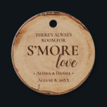 Étiquettes Cadeau Chambre pour S'mores Love Custom Rustic Mariage<br><div class="desc">Une faveur mémorable pour votre mariage rustique sont les kits Smores avec des marchmallows, des chocolats et des crackers graham et ces étiquettes cadeaux améliorent cette expérience. Customisez les noms et la date du mariage et enchantez avec les mots "Il y a toujours place pour S'more love". Doté d'un arrière...</div>