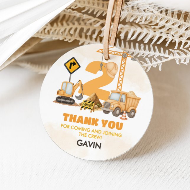 Étiquettes Cadeau Chariots de construction 2e fête d'anniversaire ro (Construction 2nd Birthday Party Round Favor Tags)