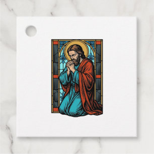 Étiquettes Cadeau Chemise vectorielle de figure religieuse priant vi