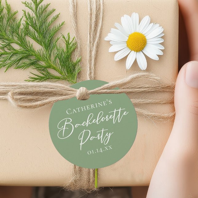 Étiquettes Cadeau Chic Sage Green Bachelorette Party Personalized (Créateur téléchargé)