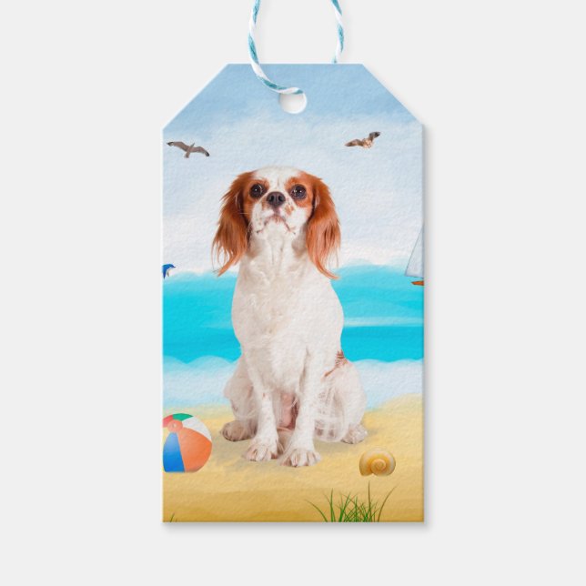 Étiquettes-cadeau Chien roi cavalier sur la plage (Devant)