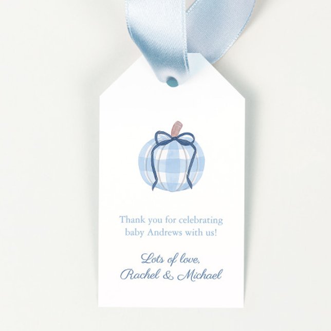 Étiquettes-cadeau Citrouille Bleu Avec Baby shower Bow (Preppy hand painted blue and white gingham pumpkin baby shower party favor tags)