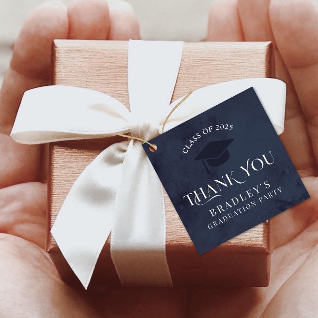 Étiquettes Cadeau Classe Bleue Marine de 2025 Parti de graduation mo (Créateur téléchargé)
