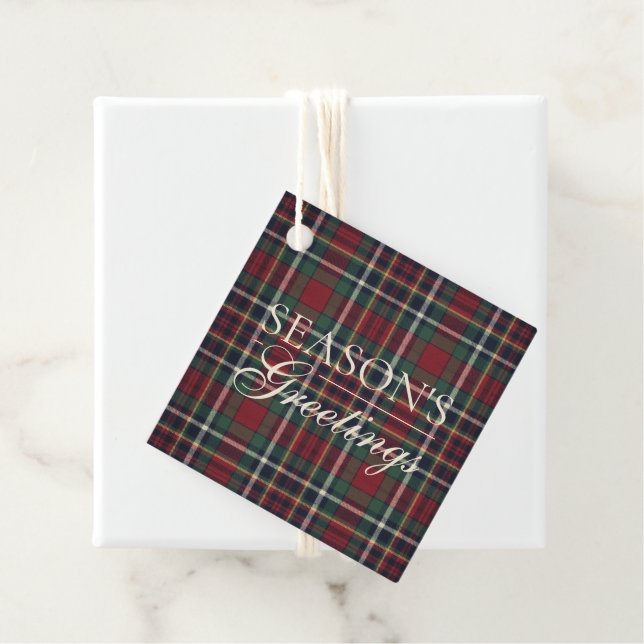 Étiquettes Cadeau Classic Red Dark Blue Green Plaid Pattern (En situation)
