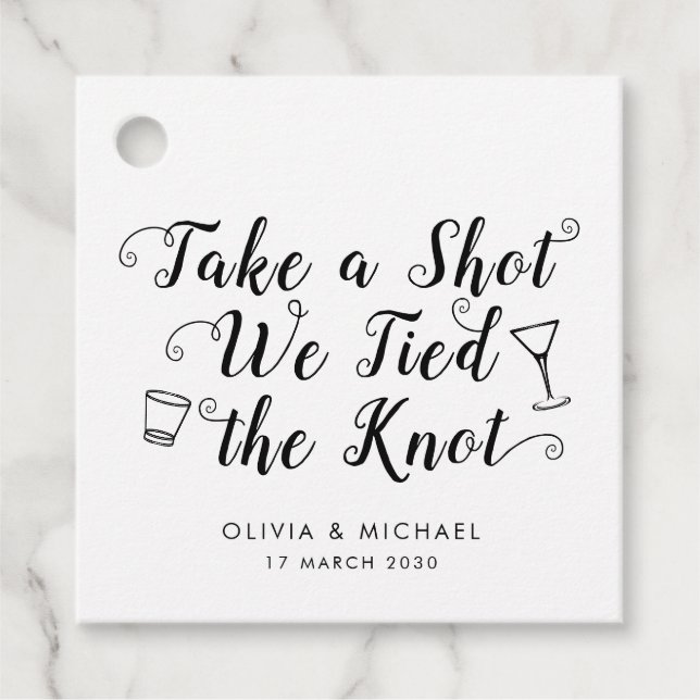 Étiquettes Cadeau Classic Take A Shot Tied the Knot Boisson Mariage (Devant)