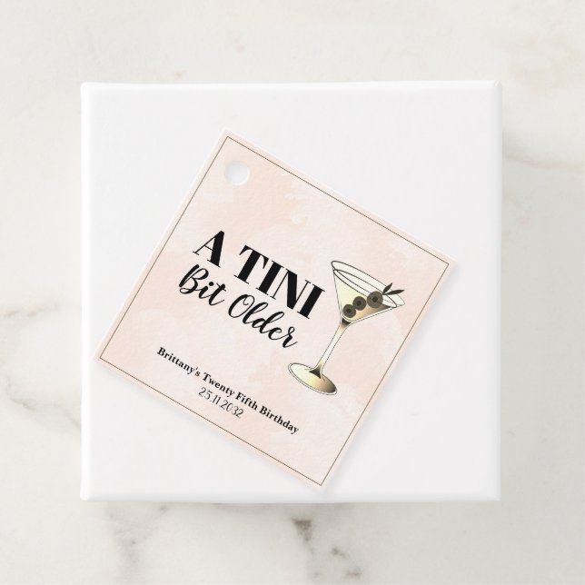 Étiquettes Cadeau Cocktail Tini Bit Ancien Martini (En situation)