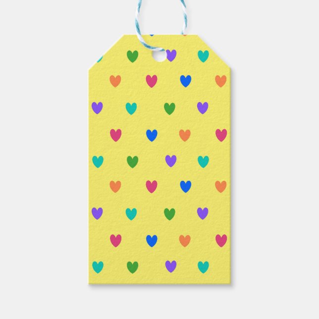 Étiquettes-cadeau Coeurs de polka arc-en-ciel sur jaune (Devant)