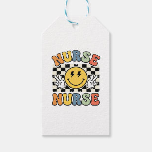 Étiquettes-cadeau Conception de chemise à carreaux smiley d'infirmiè