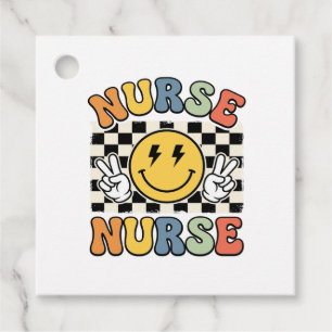 Étiquettes Cadeau Conception de chemise à carreaux smiley d'infirmiè
