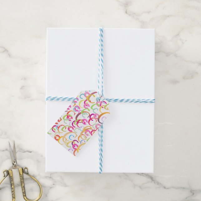 Étiquettes-cadeau Confettis en forme de lettre "C" (Avec de laficelle)