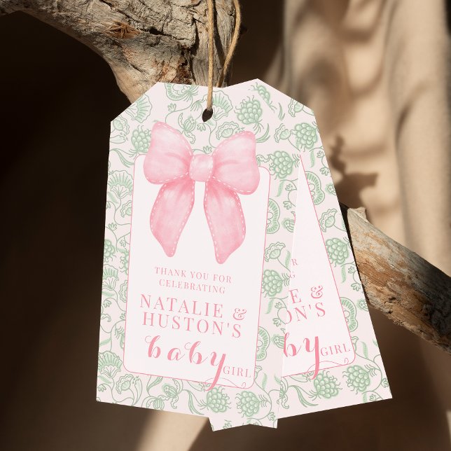 Étiquettes-cadeau Coquette Esthétique Pink Bow Sage Green Baby Girl (Créateur téléchargé)