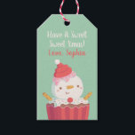 Étiquettes-cadeau Cute Cupcake Snowman, Sweet Christmas<br><div class="desc">Une étiquette cadeau de Noël mignonne avec l'illustration d'un bonhomme de neige en cupcake avec chapeau de Père Noël dégivrant,  bras de biscuits et arroser les garnitures! Parfait pour souhaiter un doux Noël à vos amis ! Personnalisez avec un message.</div>