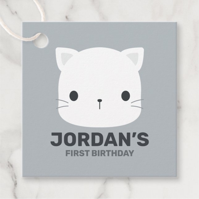 Étiquettes Cadeau Cute Little Cat avec nom personnalisé (Devant)