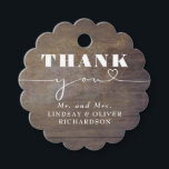 Étiquettes Cadeau Cute Love Heart Text Rustic Mariage Merci<br><div class="desc">Pays rustique bois mariage merci étiquettes</div>