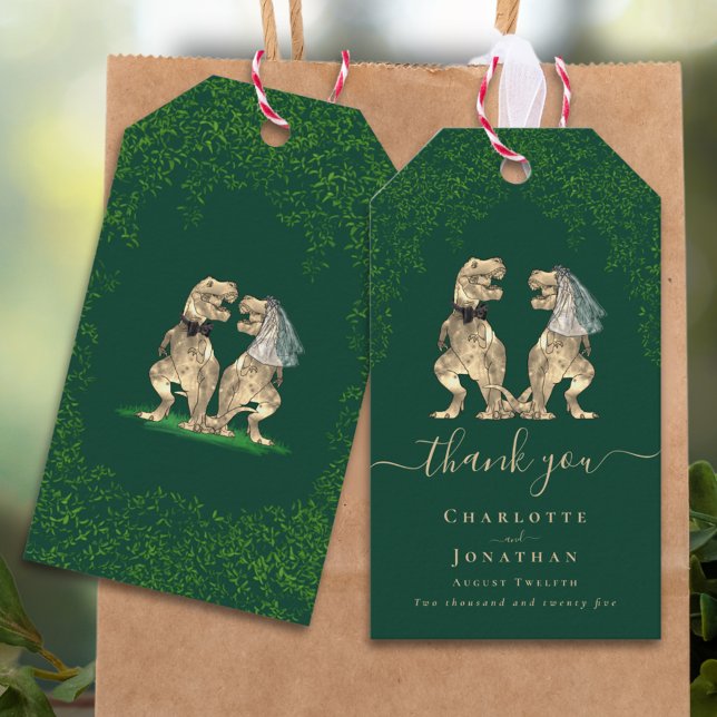 Étiquettes-cadeau Dinosaur Thème Mariage Merci (dark green Dinosaur wedding personalized tank you favor tags with T-Rex bride and groom & eucalyptus)
