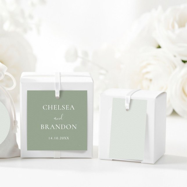 Étiquettes Cadeau Elegant Minimal Rustic Sage Green Script Wedding (Créateur téléchargé)