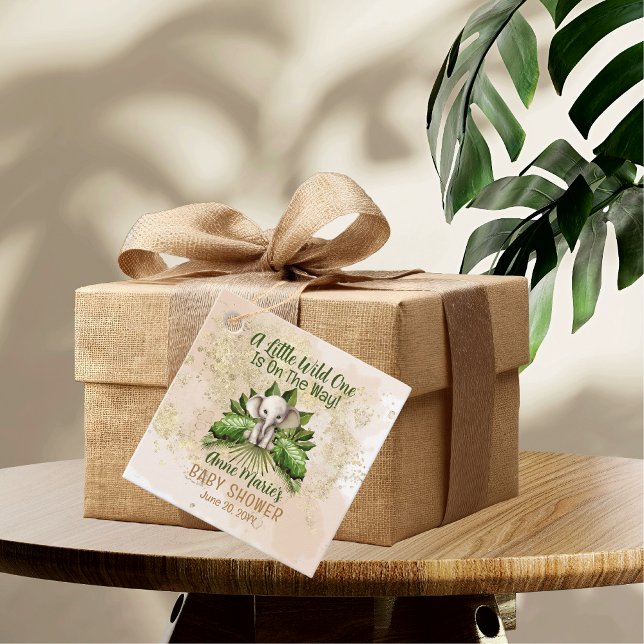 Étiquettes Cadeau Elephant Little Wild One Est En Chemin Baby shower (Elephant A Little Wild One Is On The Way Baby Shower Favor Tags)