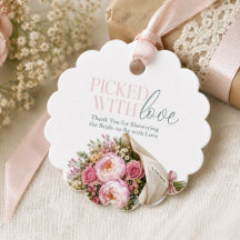 Elle est fraîche de la douche nuptiale du marché