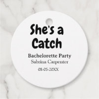 Elle est un nom de fête de bachelorette à attraper