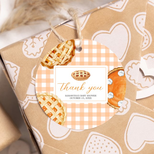 Étiquettes Cadeau En vichy Baby shower rond Little Cutie (Gingham Little Cutie Pie Baby Shower Favor Tags)