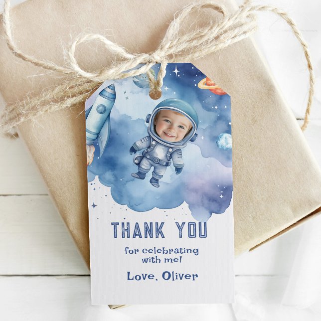 Étiquettes-cadeau Espace Astronaute Photo d'anniversaire Merci (Créateur téléchargé)