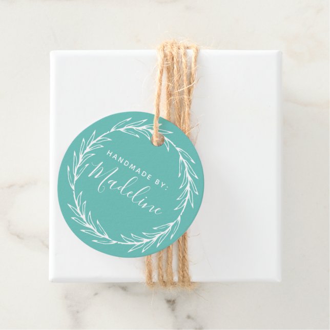 Étiquettes Cadeau Fait à la main par : | Ajouter Votre Nom (En situation)