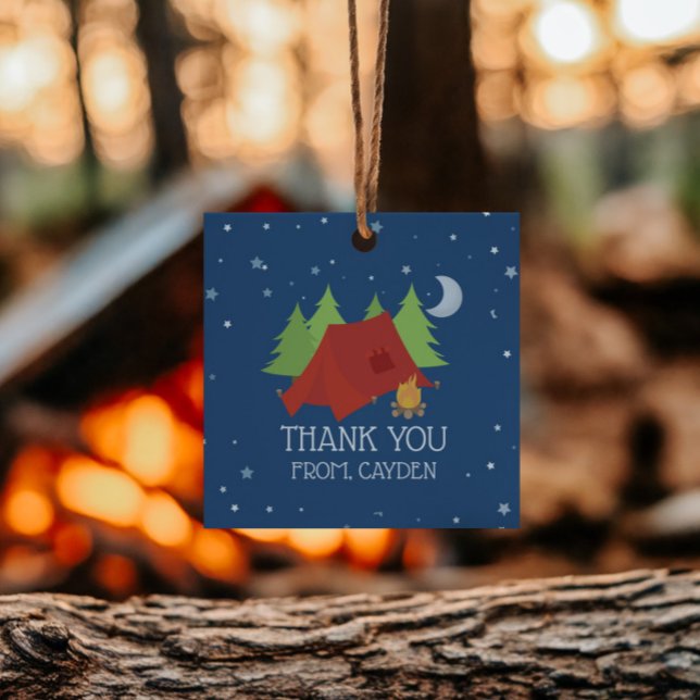 Étiquettes Cadeau Fête d'anniversaire de camping (Créateur téléchargé)