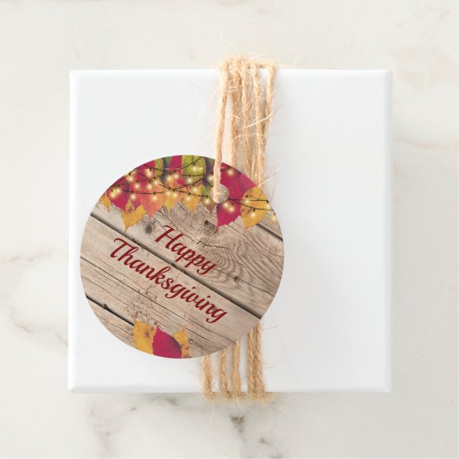 Étiquettes Cadeau Feuilles de Chute de Thanksgiving Rustiques Lumièr (En situation)