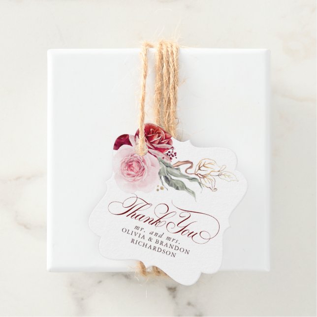 Étiquettes Cadeau Fleurs rouges bourguignonnes Merci boho élégant (En situation)