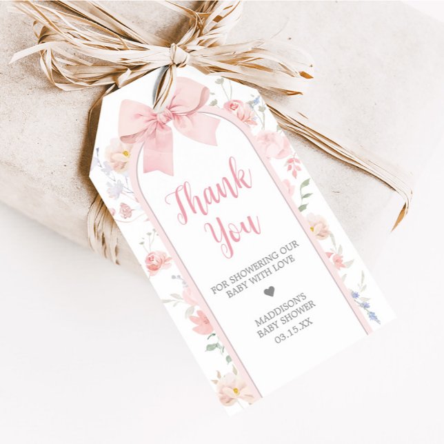 Étiquettes-cadeau Floral Pink Bow Baby in Bloom Favoriser les étique (Floral Pink Bow Arch Baby in Bloom Baby Shower Favor Tags)