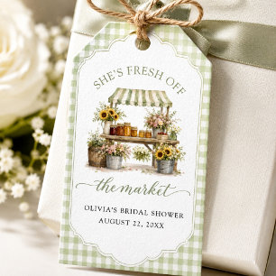 Étiquettes-cadeau Gingham personnalisé Elle est fraîche sur le march