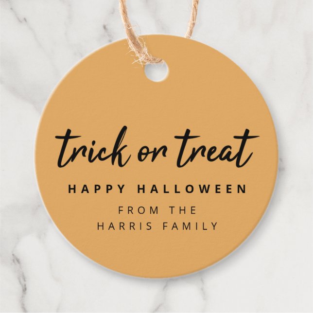 Étiquettes Cadeau Halloween Trick ou Treat | Moderne Style Orange (Devant)
