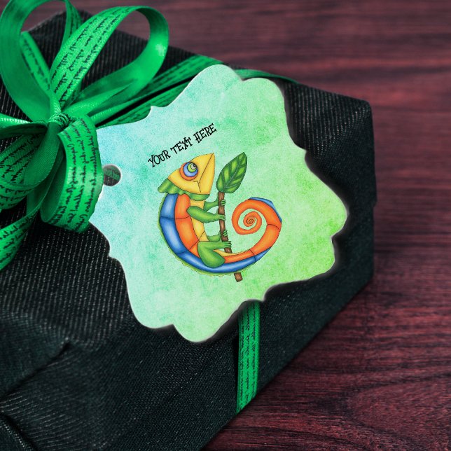 Étiquettes Cadeau Imaginaire Lizard sur Branche Big Eyes Green Blue  (Fantasy lizard on branch with leaf in bright colours on green blue mix favor or gift tag.)