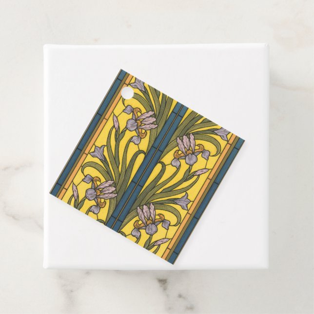 Étiquettes Cadeau Iris Fleur Art Nouveau Vitrail Bleu Or (En situation)