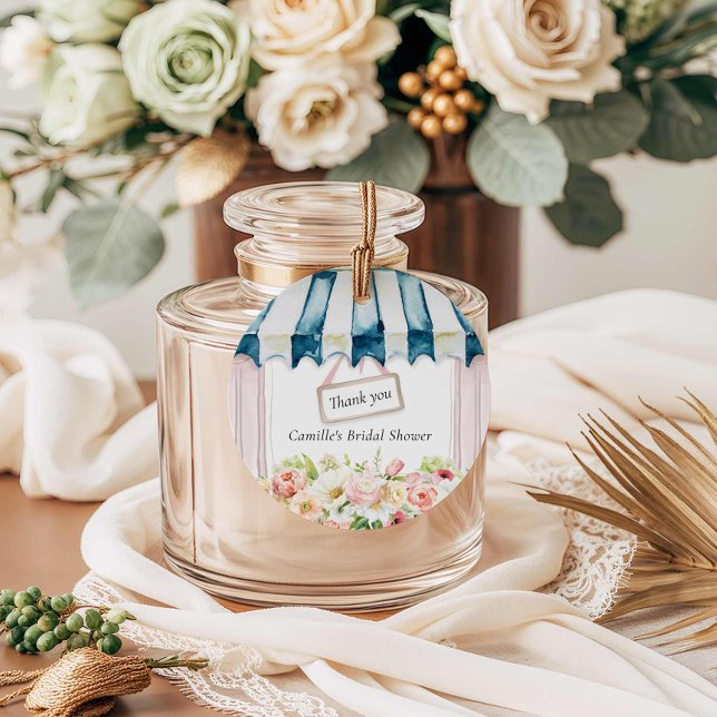 Étiquettes Cadeau Jardin Rose Floral Rond de Mariage (Pink Floral Garden Bridal Shower Round Favor Tag)