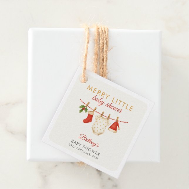 Étiquettes Cadeau Joyeux Baby shower de linge de bébé (En situation)