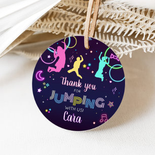Étiquettes Cadeau Jump and Glow Birthday Party Round