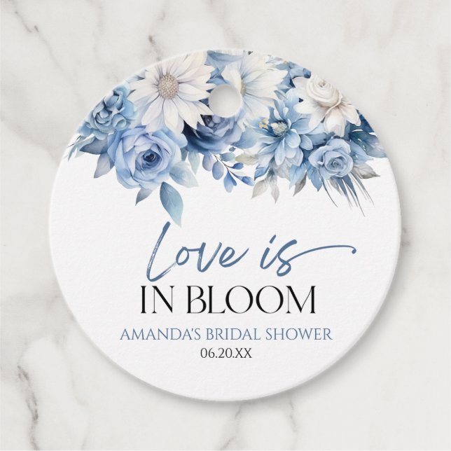 Étiquettes Cadeau L'amour est en fleurs Dusty Blue Floral Fête de Ma (Devant)